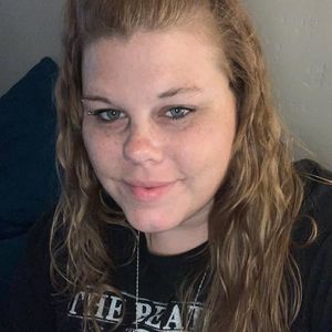 Meet your Posher, Cassandra